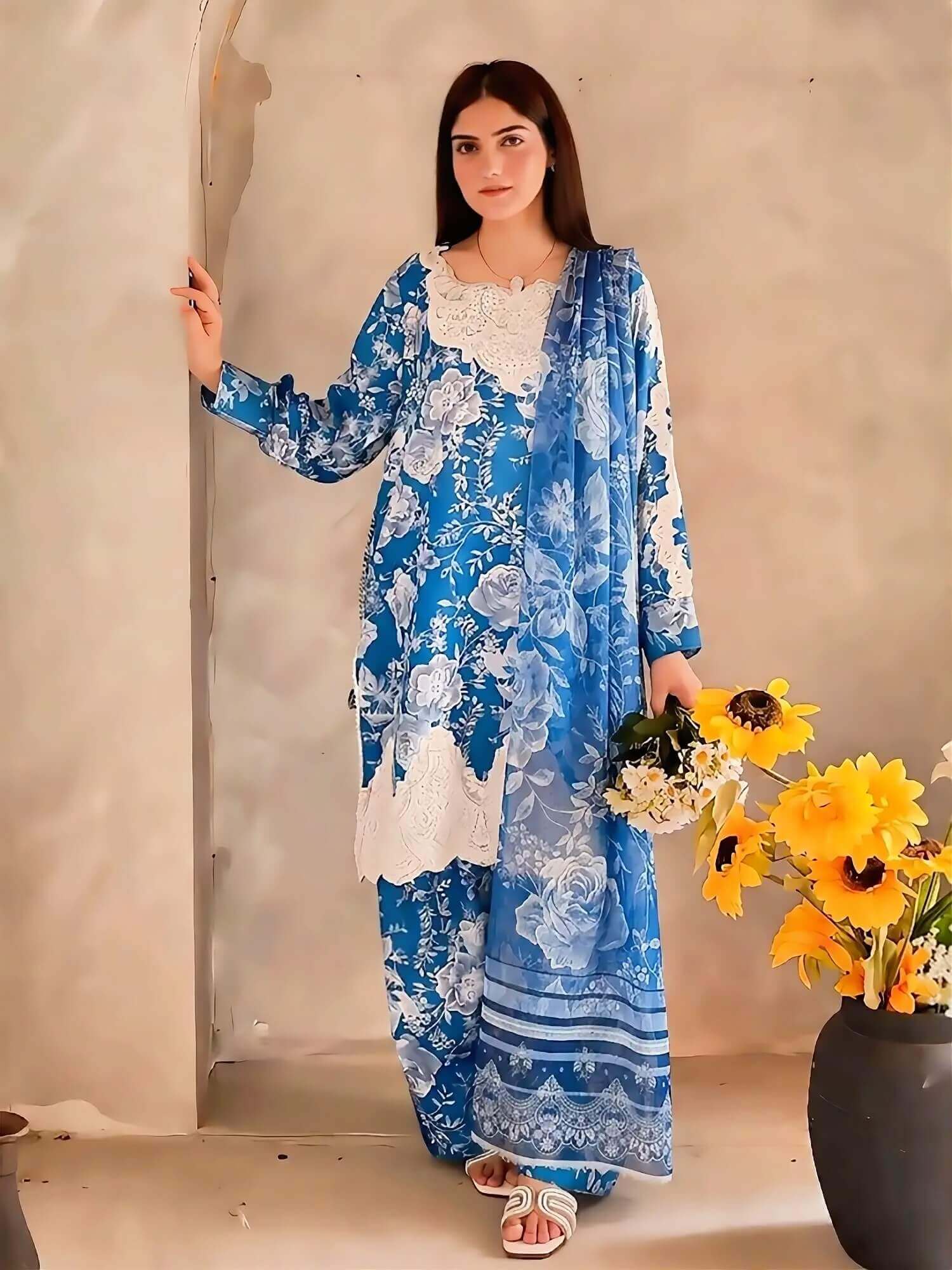 Ayra Phulkari – 3-Piece Embroidered Suit